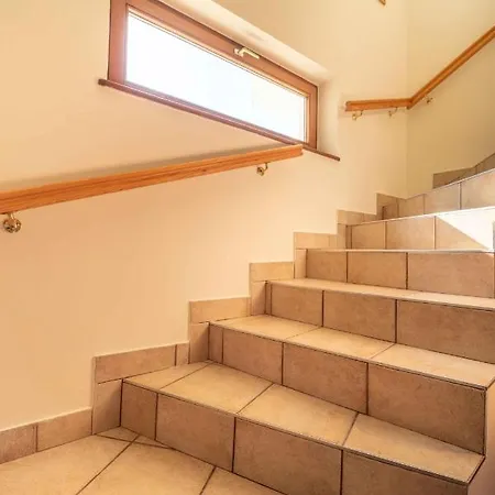 Daire In - Balaton 19020